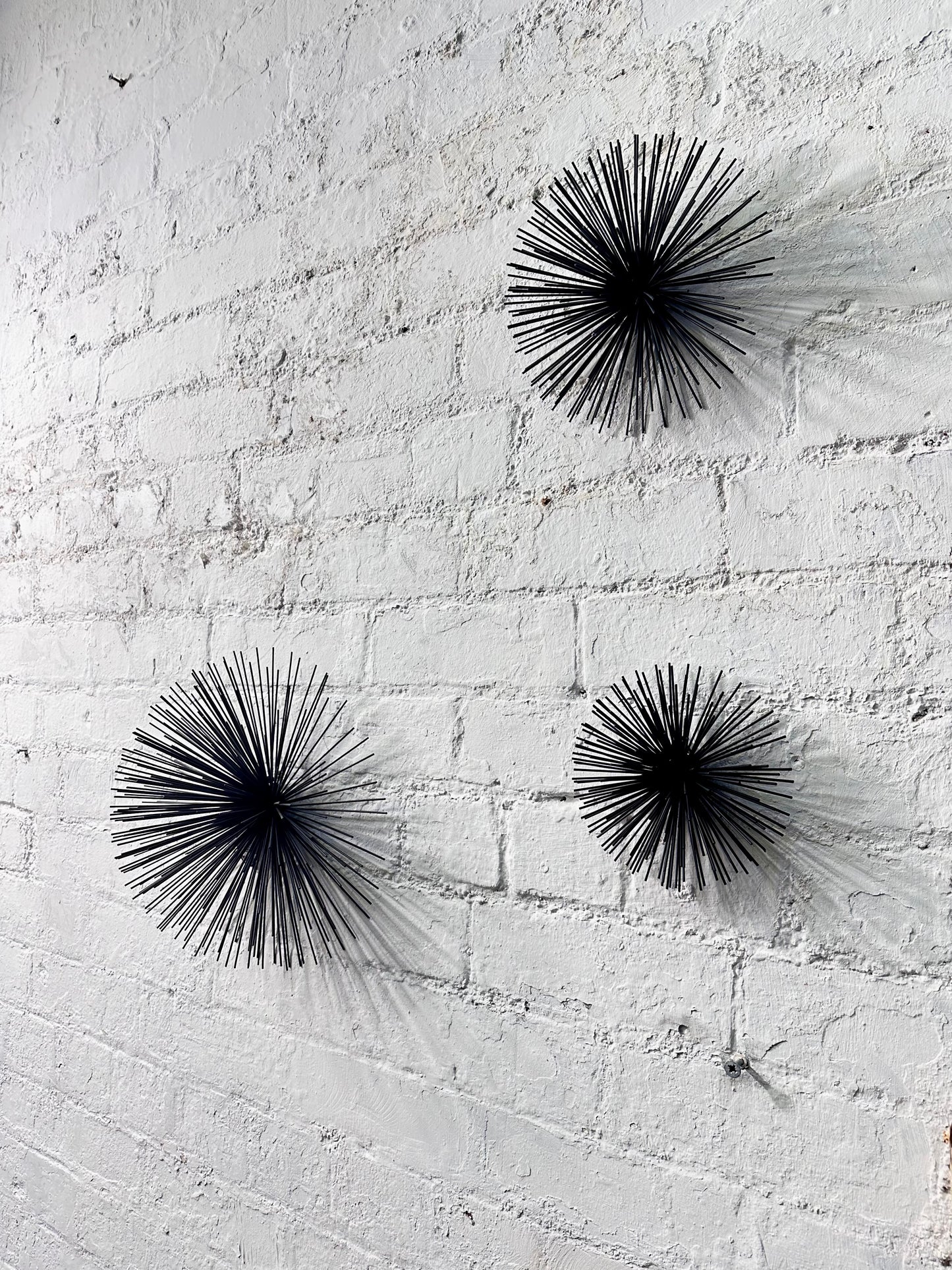 MIRANO SET OF 3 BLACK FINISH STARBURST WALL DECOR