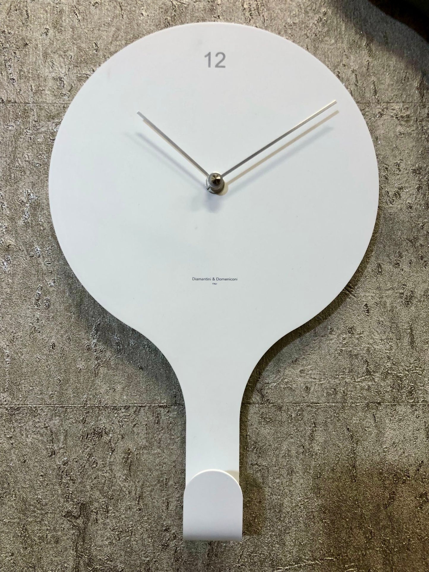 En Suspend Clock White