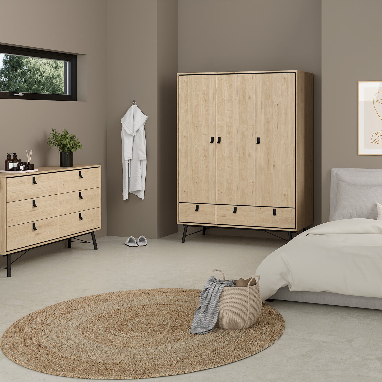 Ry Wide Double Chest of Drawers 6 Drawers in Jackson Hickory Oak