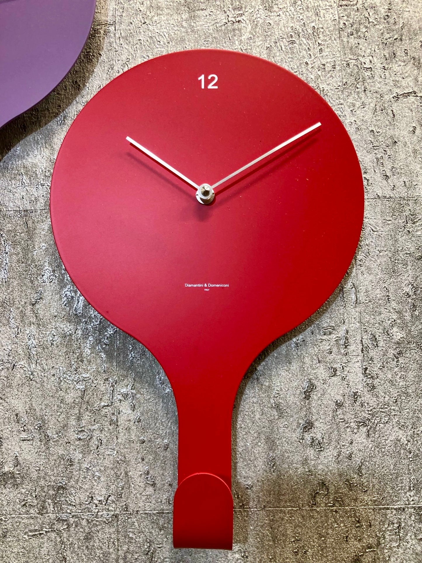 En Suspend Clock Red