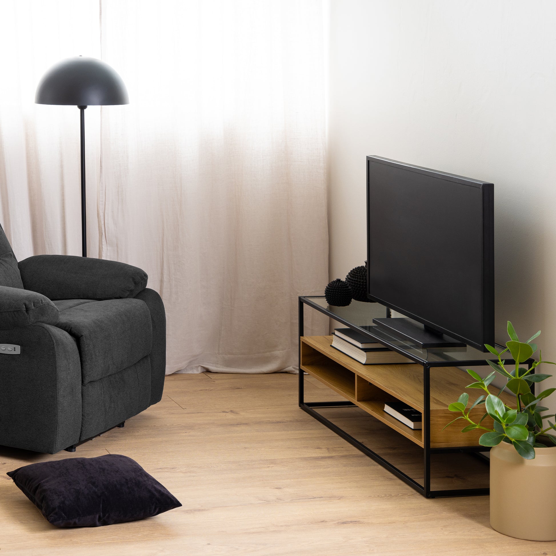 Randolf TV Unitin Black and Oak