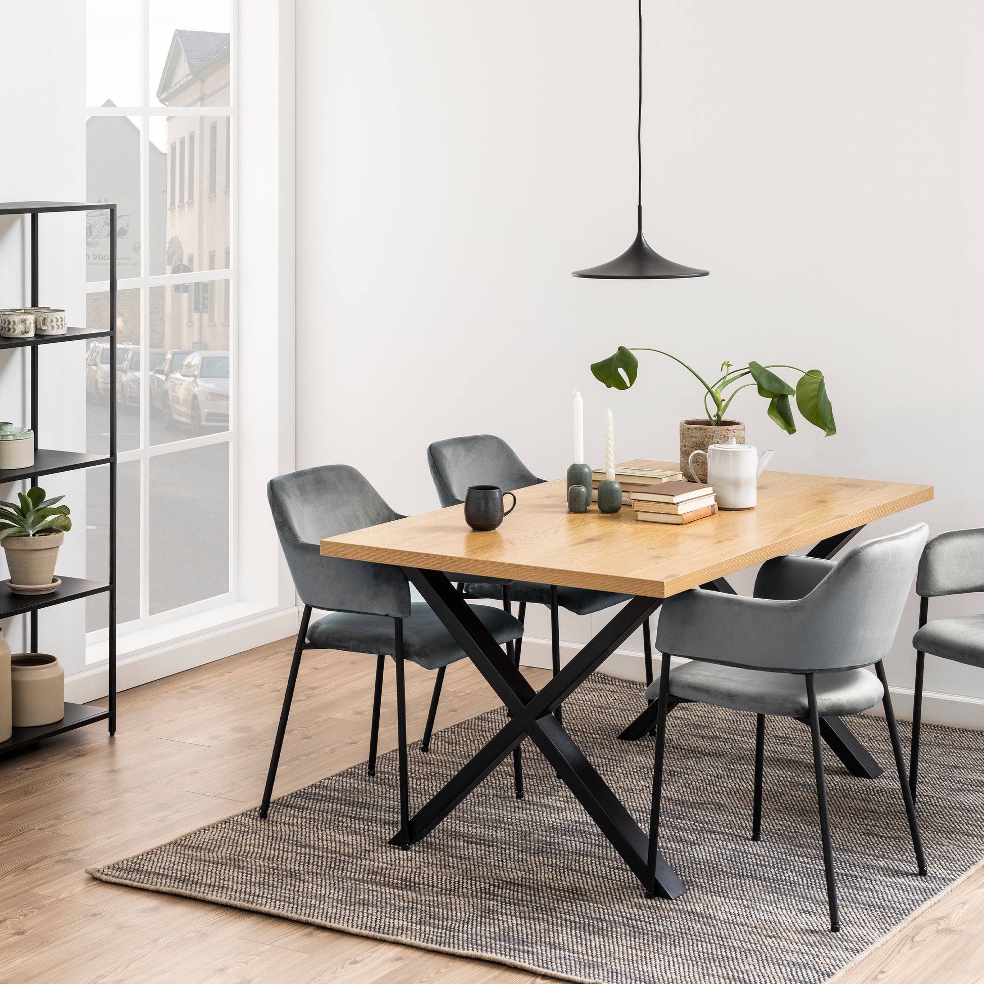 Wales Dining Table in Oak