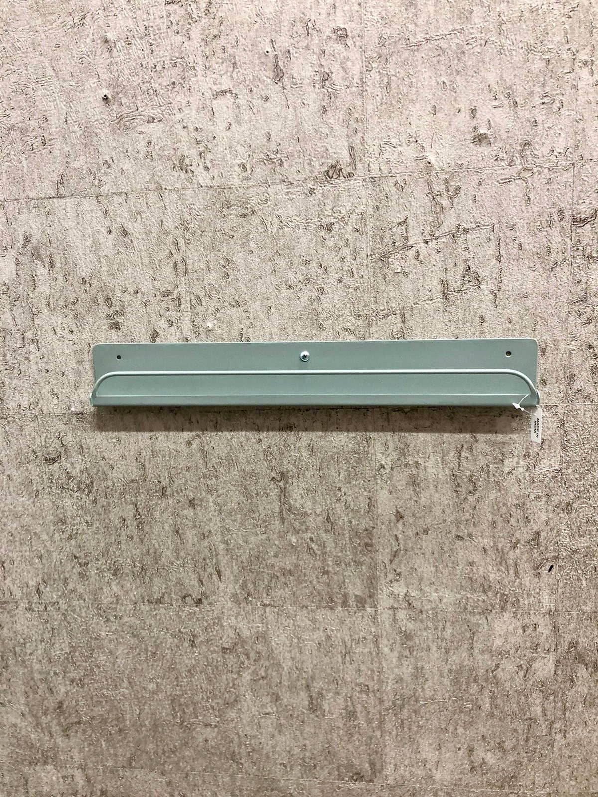 La Redoute Acia 43cm Metal Wall Shelf Light Grey Green