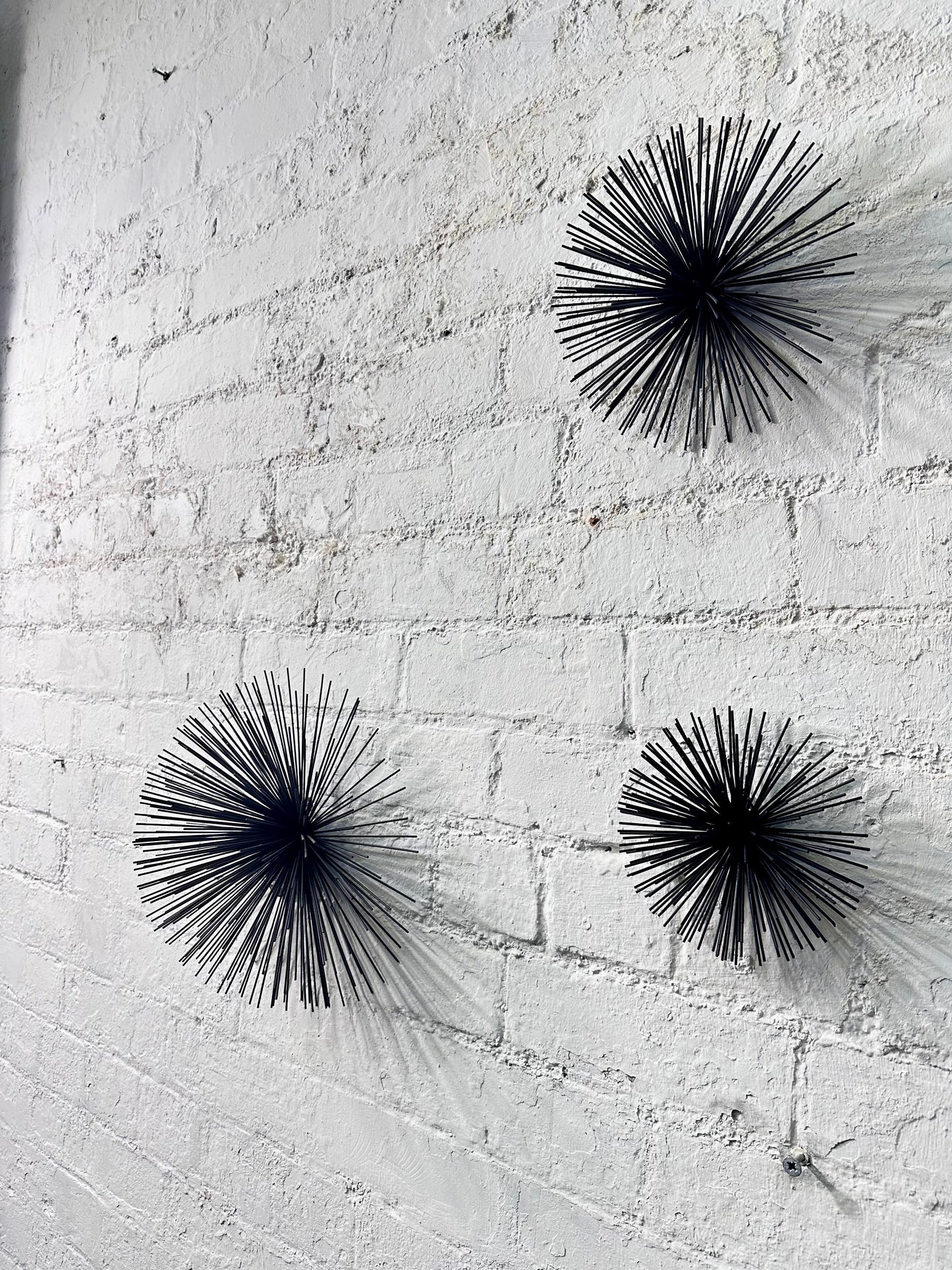 MIRANO SET OF 3 BLACK FINISH STARBURST WALL DECOR