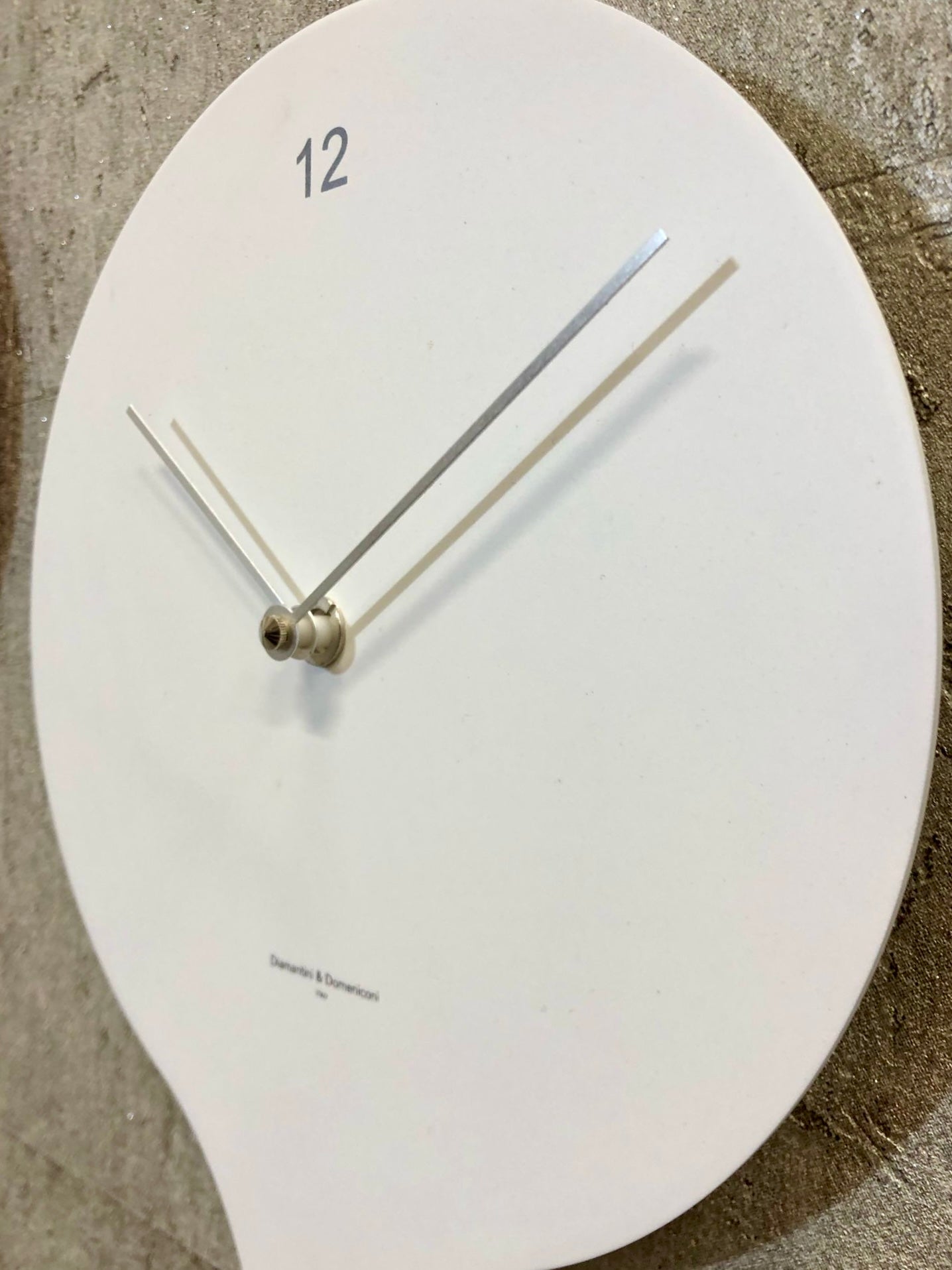 En Suspend Clock White