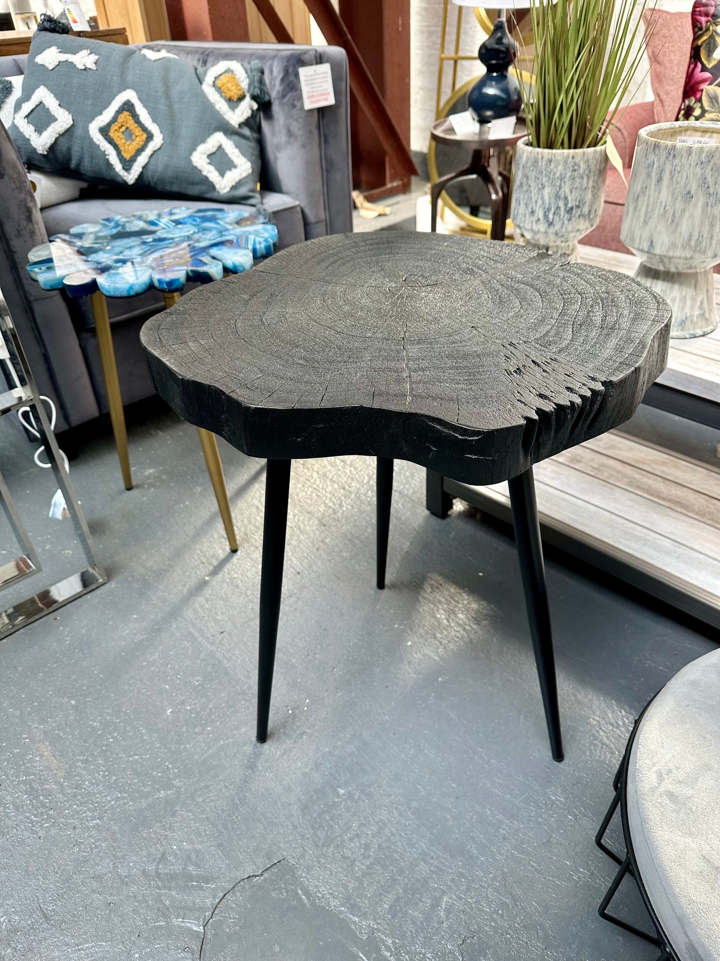 Noir End Table Small