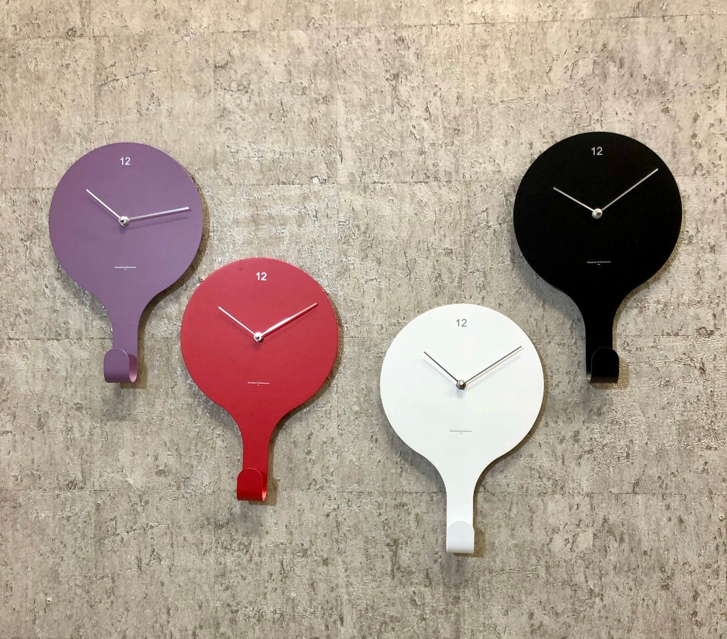 En Suspend Clock White