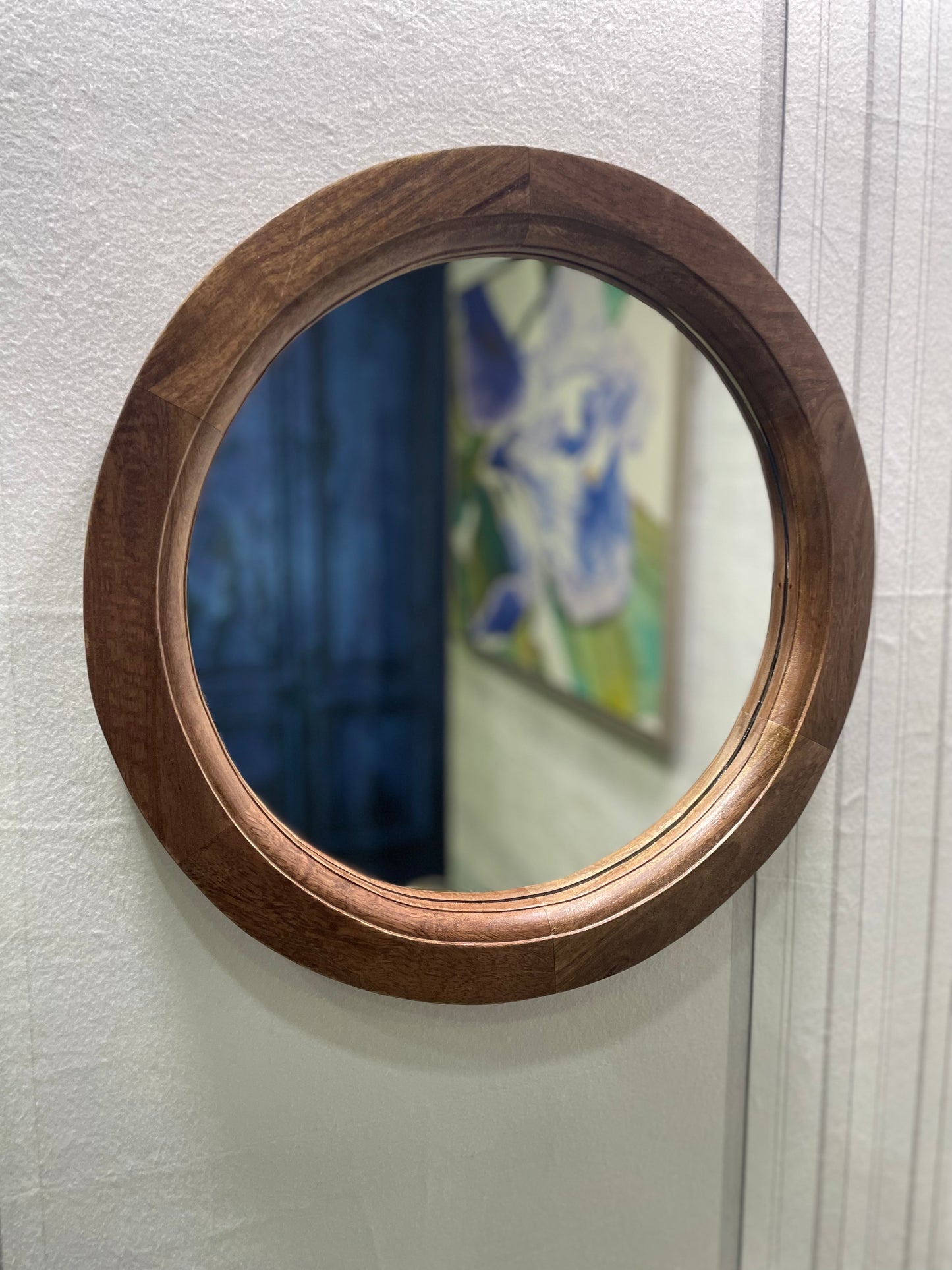 Crest Classic Brown Mango Wood Round Mirror