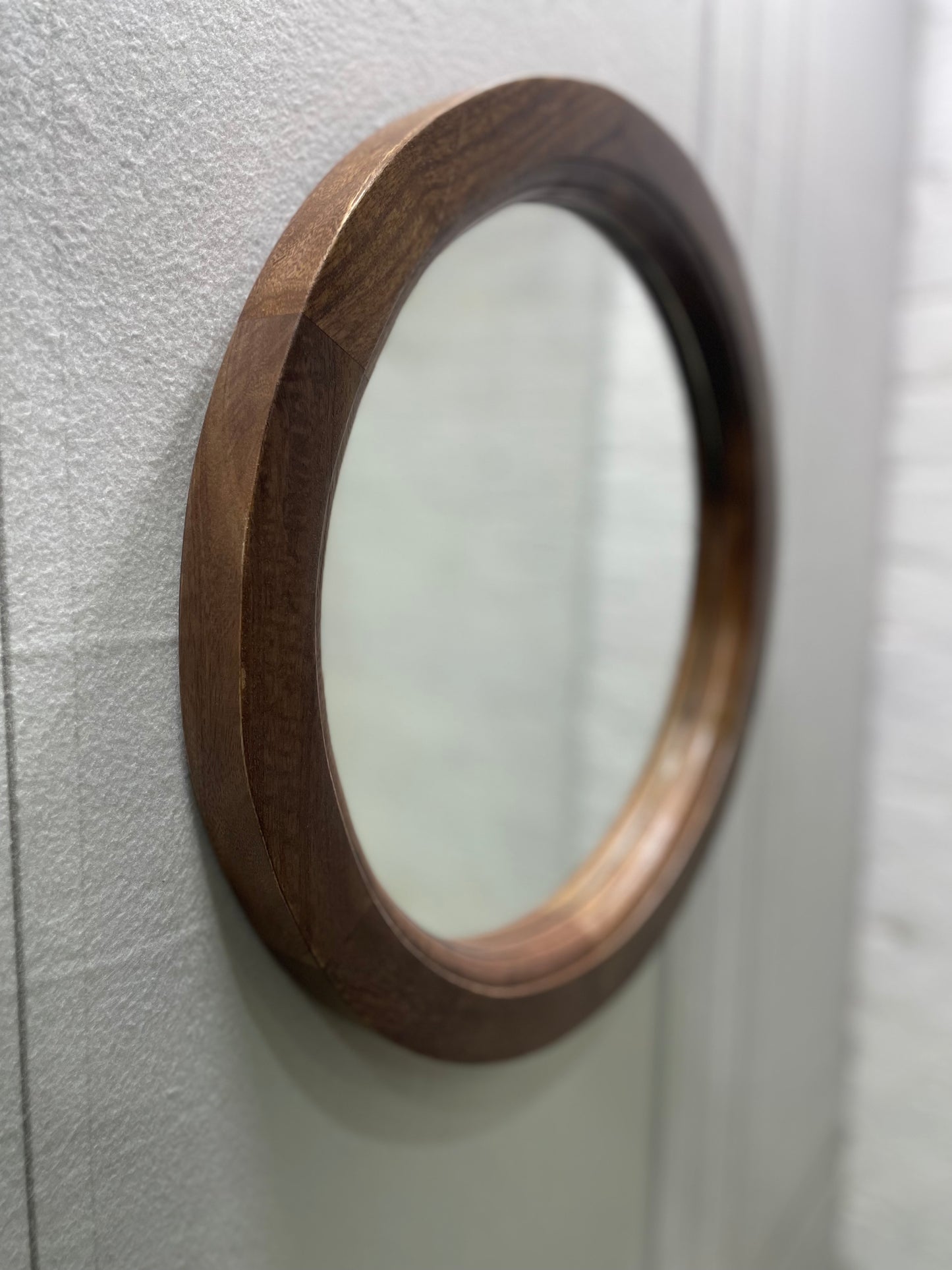 Crest Classic Brown Mango Wood Round Mirror