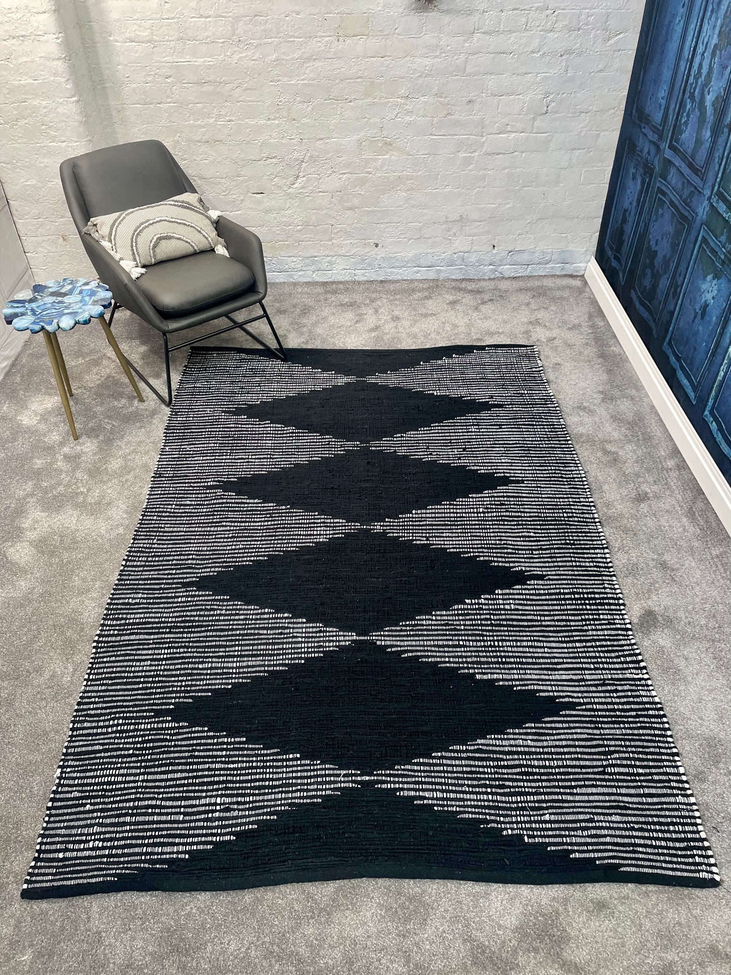 Native Home and Lifestyle Lea Diamond Leather & Cotton Rug 160 x 230cm